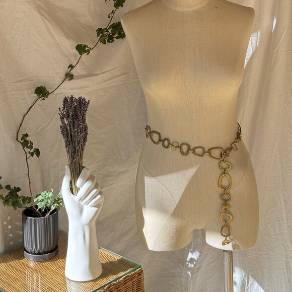 Gold Metal Asymmetrical Avant Garde Chain Belt - Picture 2 of 5